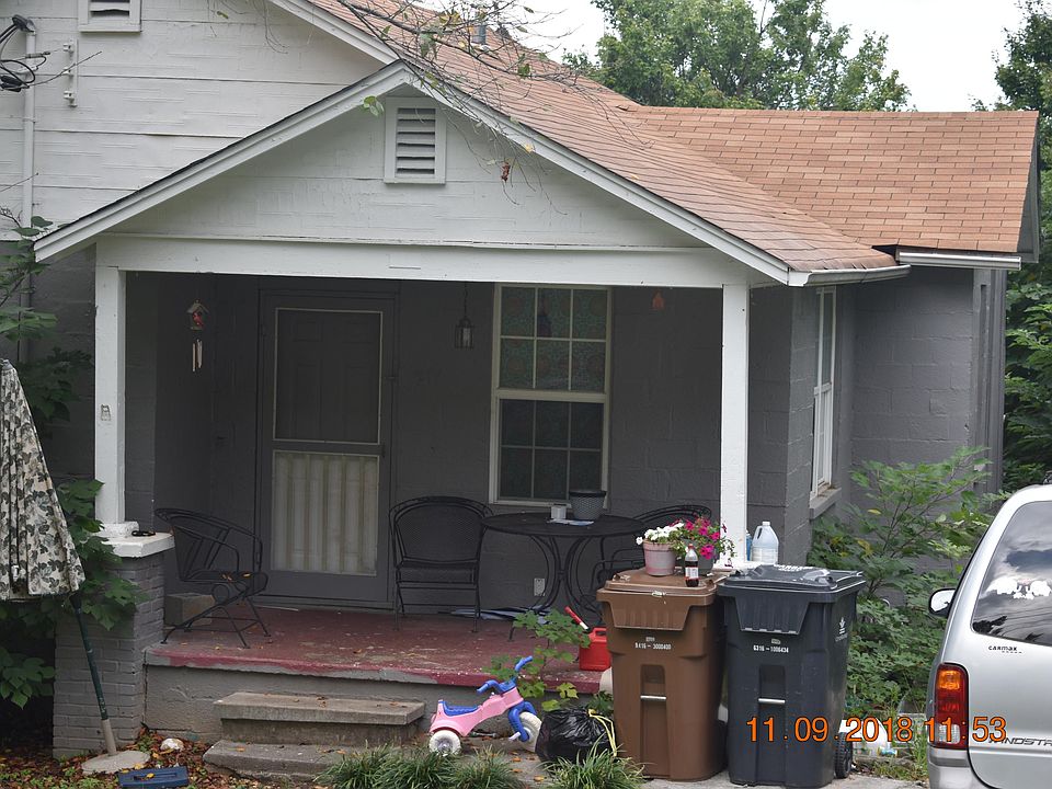 1st image of 217 W Columbia Ave