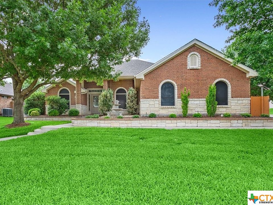 1st image of 1805 Shadow Canyon Dr