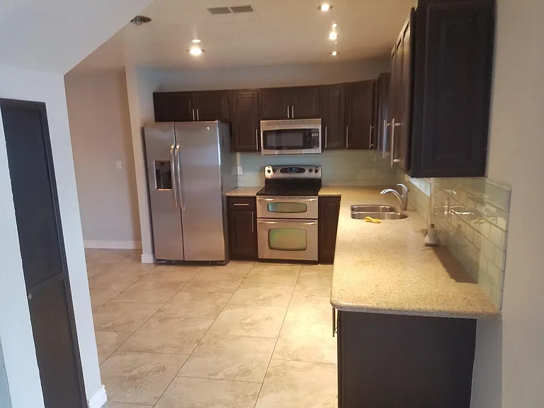 1890 E Aspen Dr — Photo 6