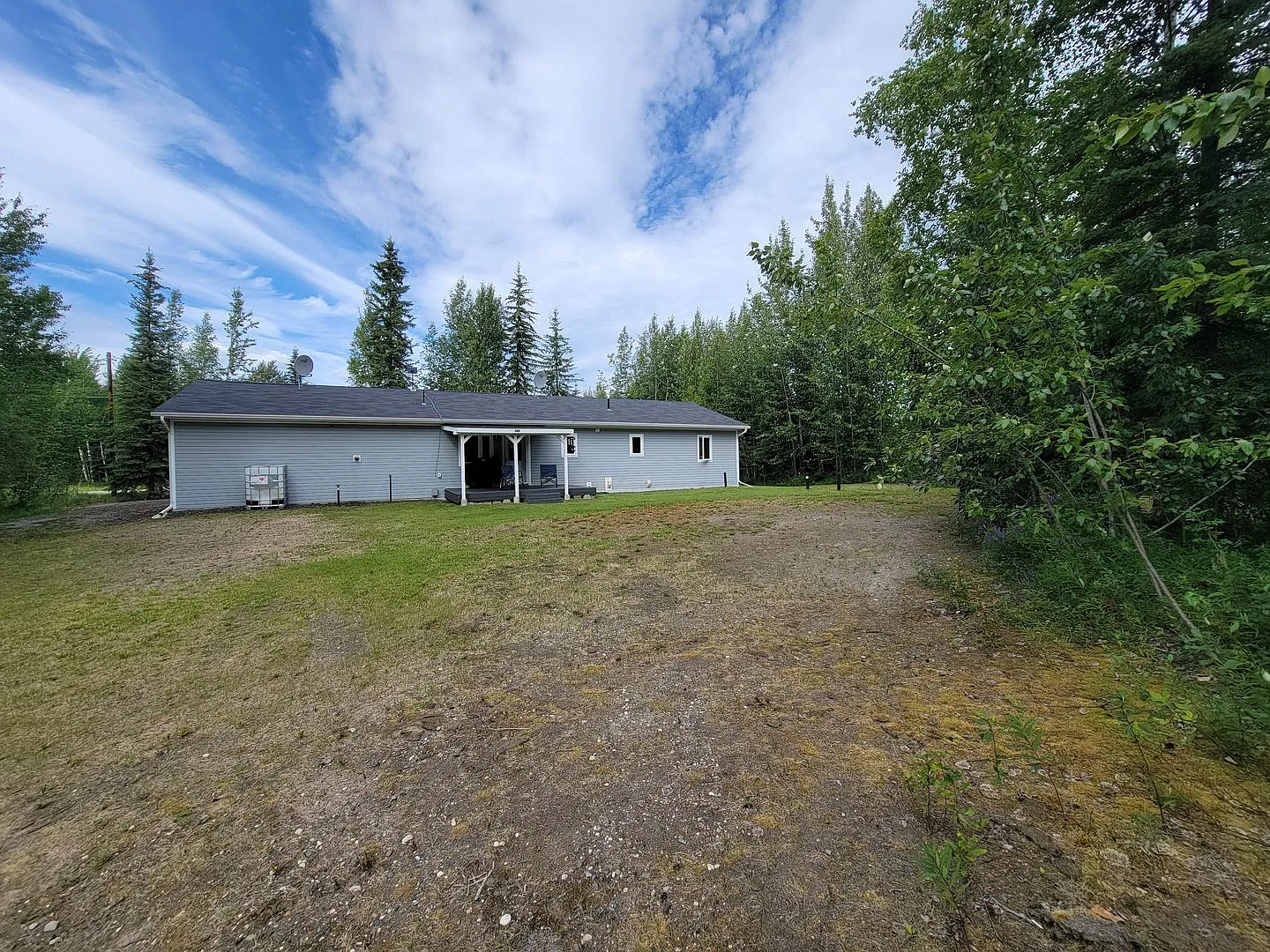 Century 21 Gold Rush - 3 Bed | 2 Bath (North Pole) — Photo 2