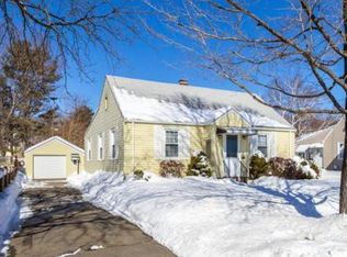 16 Black Rock Rd, Melrose, MA 02176