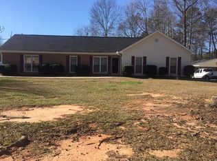 866 Stewart Rd, Lagrange, GA 30241