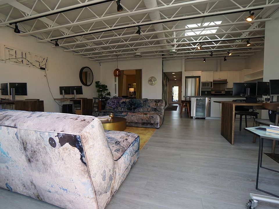 Living area / work area