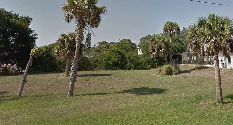 1st image of 550 Sandlor Dr