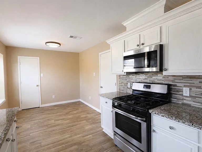4931 Steel Meadows Ln — Photo 11