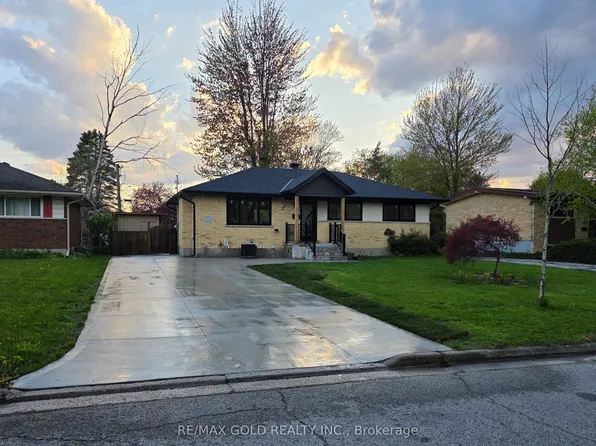 1155 Portland St, London, ON N5V 2L2