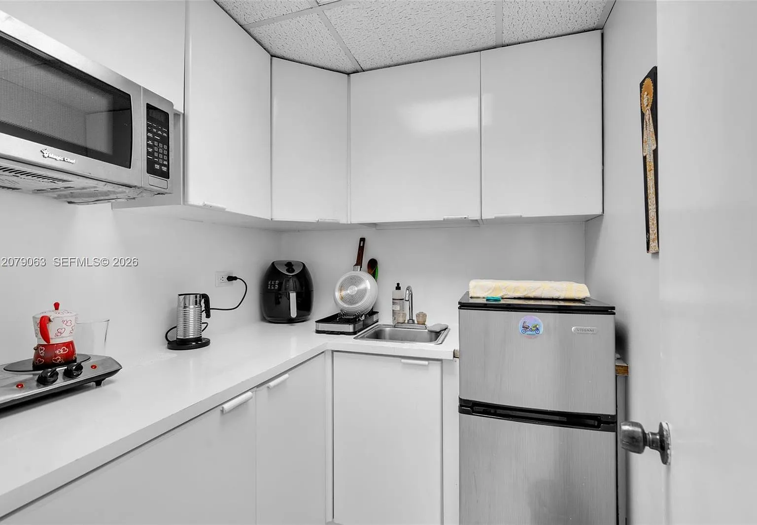 700 Biltmore Way — Photo 3