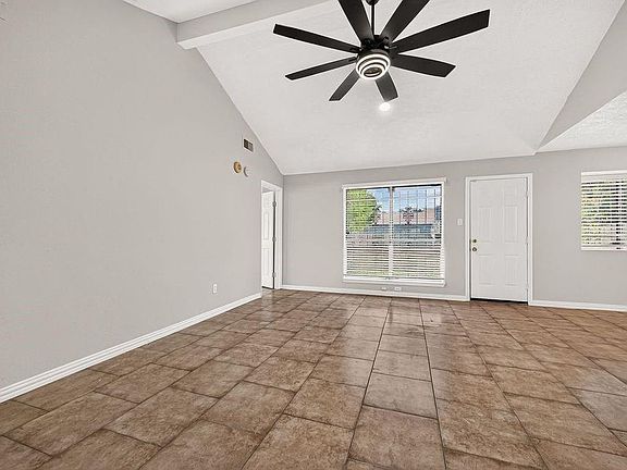 4th image of 7530 Gulfbriar Pl