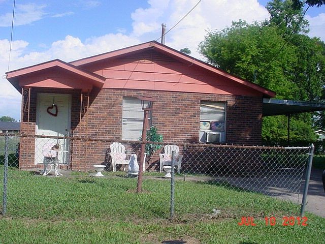 2nd image of 1410 Booker St