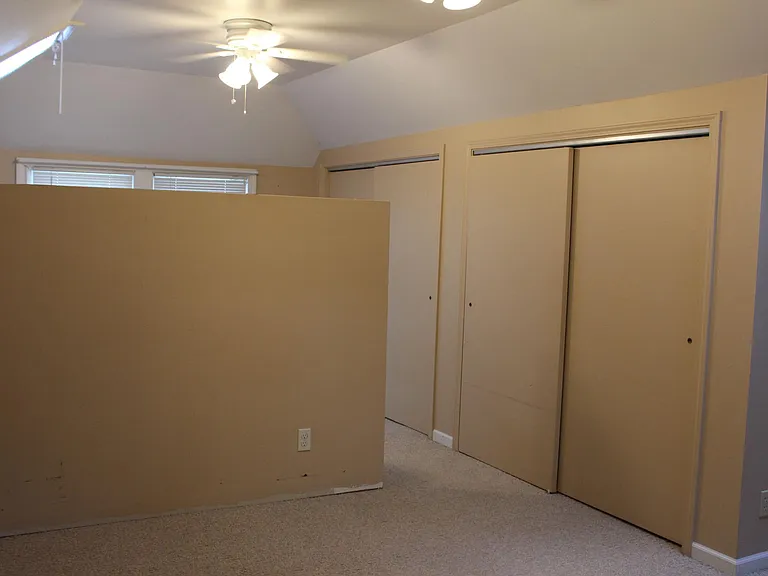 1615 Houston St — Photo 10