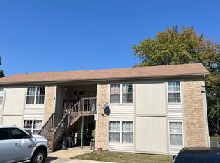 903 S Edgebrook St UNIT B, Olathe, KS 66061