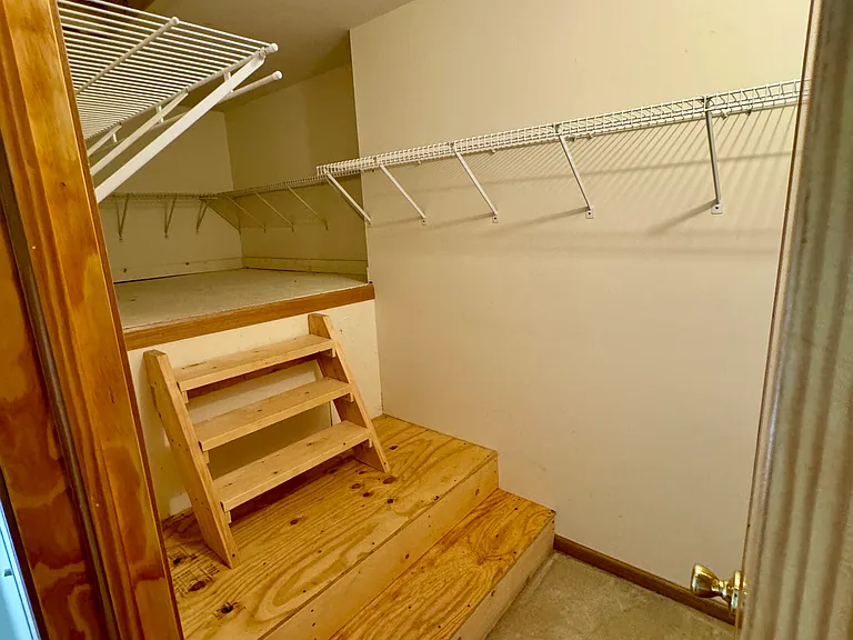 113 Penny Ln — Photo 23