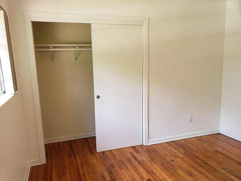 1226 Brandt Dr — Photo 14