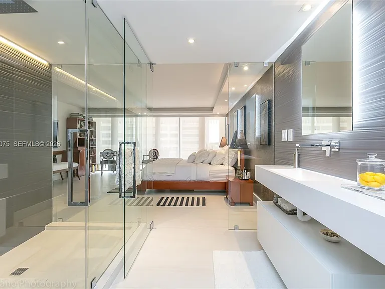 3 Grove Isle Dr #C502 — Photo 26