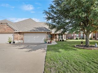 2404 Tigua Ct, Woodway, TX 76712