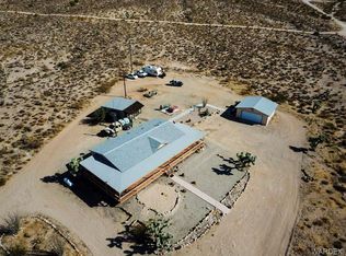 10978 S Cortaro Rd, Yucca, AZ 86438