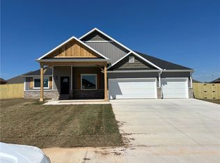 2238 Crane Ave, Pea Ridge, AR 72751