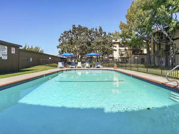 Casa Ensenada, 2422 Road 20 #A303, San Pablo, CA 94806