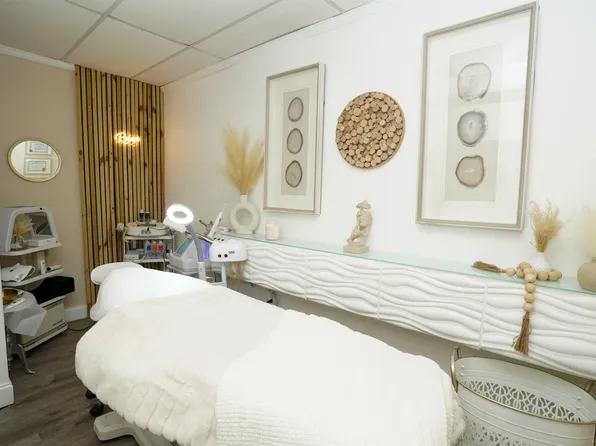 6607 Bergenline Avenue image 18 of 27