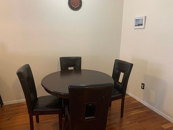 2nd image of 578A Lexington Ave #2