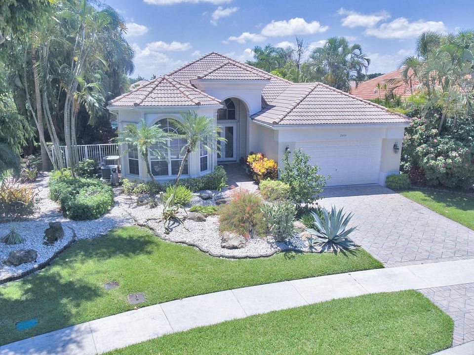 1st image of 10450 Laurel Estates Ln