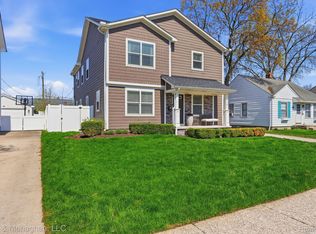 716 Cherry Ave, Royal Oak, MI 48073