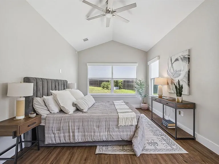 3703 Tower View Ct — Photo 20