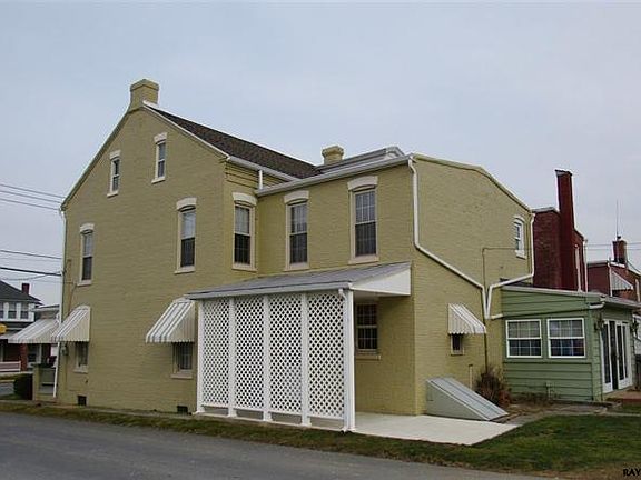 3rd image of 529 Hellam St