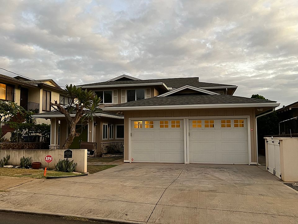 1st image of 3563 Kilauea Ave