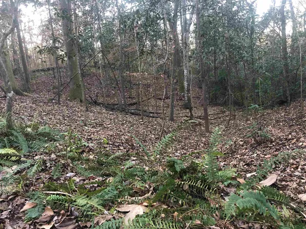 355 Upland Farm Rd, Quincy, FL 32351