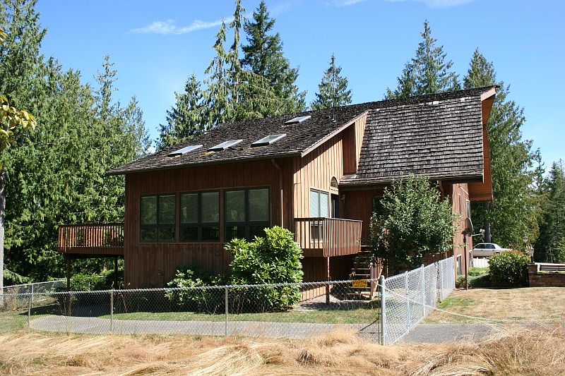 1st image of 1305 E White Creek Dr #1337