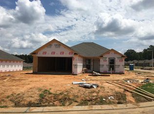 50 Ashberry Ln, Three Way, TN 38343