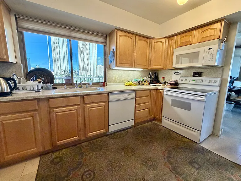 205 E Harmon Ave #902 — Photo 8
