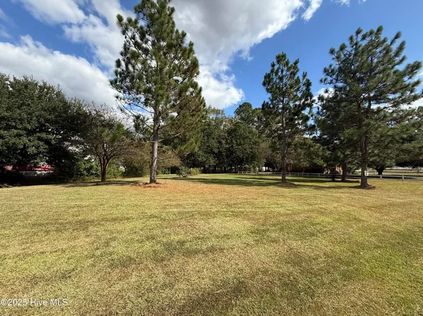 2129 Briarwood Drive, Kinston, NC 28501