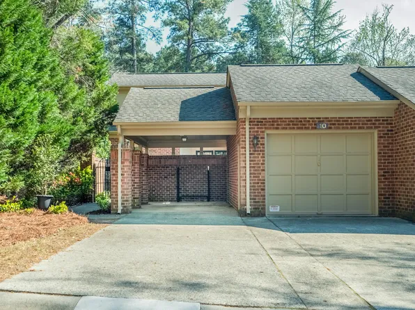 10 Innisfree Dr, Durham, NC 27707