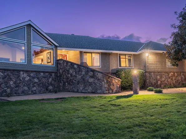 310 Mesa Rd, Salinas, CA 93908