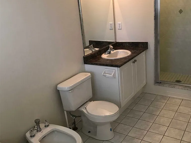 127 Orchard Hill Blvd — Photo 13