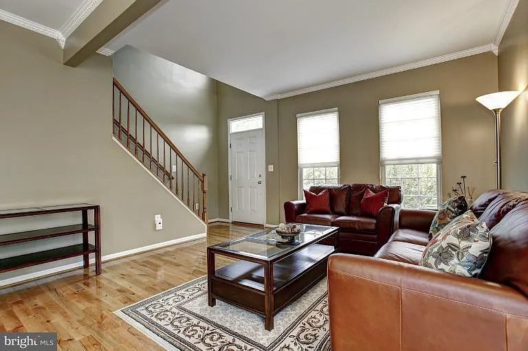 43555 Hyland Hills St — Photo 6
