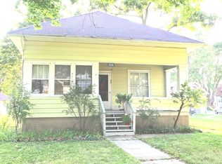 508 La Salle Pl, Elgin, IL 60123