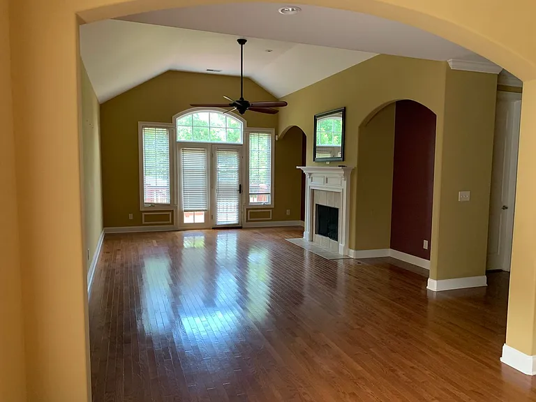 136 Nickolas Cir — Photo 13