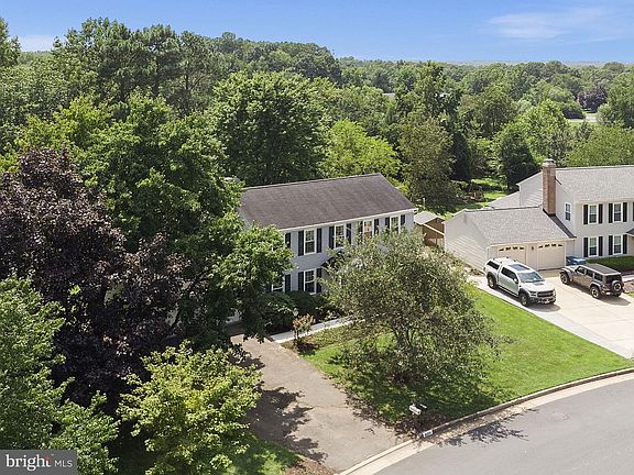 4th image of 10206 McKean Ct