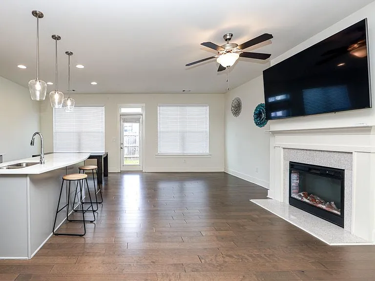 7 Steelwood Ct — Photo 9