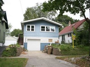 3230 Thorp St, Madison, WI 53714