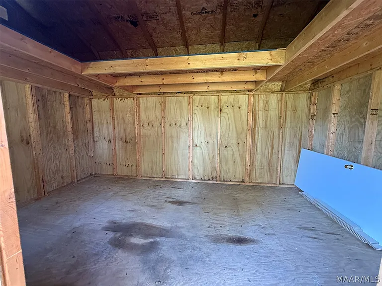 113 Lori St — Photo 33