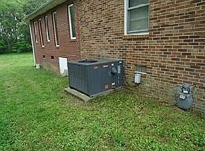 5th image of 108 Green St
