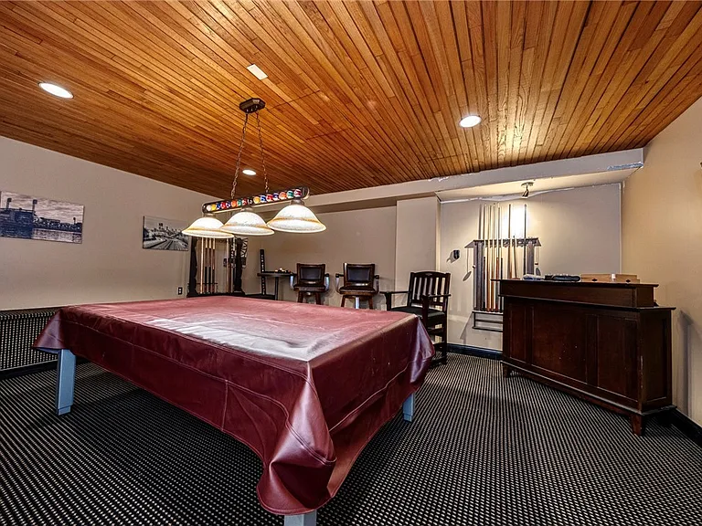 320 Fort Duquesne Blvd #19L — Photo 22