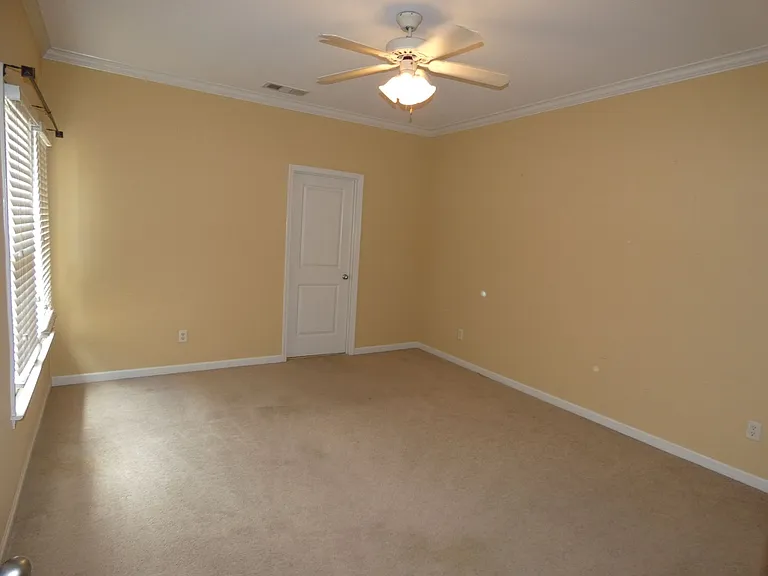 1543 Inverness Cove Ln — Photo 15