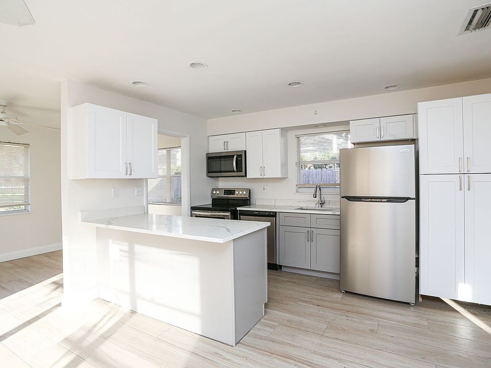 1st image of 517 96th Ave N Unit B