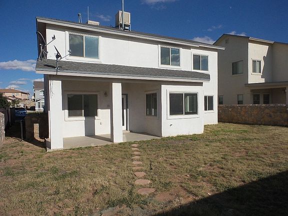 2nd image of 3017 Tierra Polar Dr