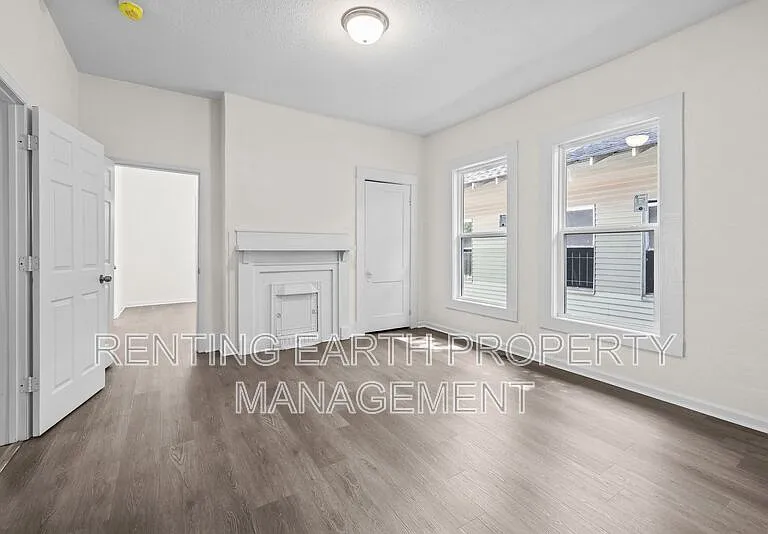 608 Fulton Ave SW — Photo 8